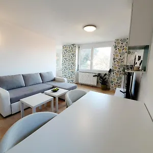 bossa-nova-castleoutstanding-home-with-garage.hotels-in-ljubljana.com/
